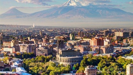  “Korrupsiya, soyğunçuluq hökm sürür“  - Yerevan sakini 
