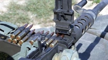 Düşmən cəbhədə iriçaplı silahlardan istifadə etdi 
