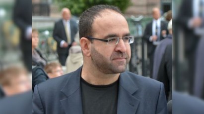 İsveçin türk naziri “Boz Qurd”larla yemək yediyinə görə postunu itirdi