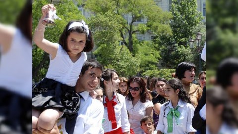 Təhsil Nazirliyi: “Son zəng”in vaxtı dəyişməyəcək - 14 İYUN