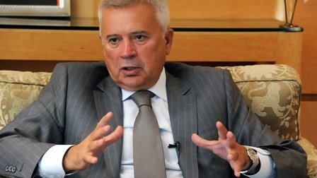 Vahid Ələkbərov: "Neftin qiyməti 50 dollar olacaq"