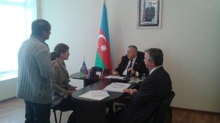 Vahid Əhmədov problemləri dinlədi 
