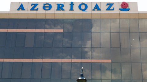 “Azəriqaz” qaçqınları aldatmaqda davam edir 