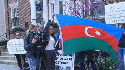 Amerikadakı varlı azərbaycanlılar Azərbaycana yuxarıdan aşağı baxırlar