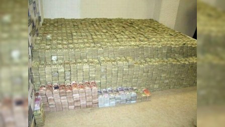 ABŞ İŞİD-in “bank”ını məhv etdi - 150 mliyon dollar kül oldu