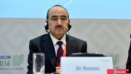 “Media Qarabağ münaqişəsinə sivilizasiyaların toqquşması kontekstində yanaşır”