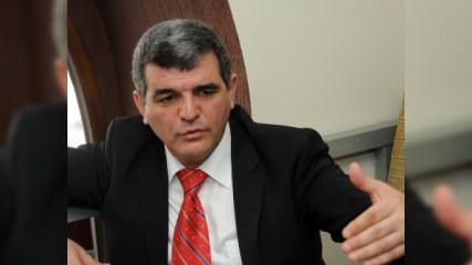 Deputatdan QMİ-yə Həcc ÇAĞIRIŞI: "Şübhə yeri qalacaq”