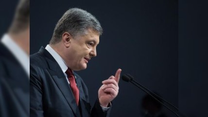  Poroşenko xarici kəşfiyyatın rəhbərini işdən çıxardı