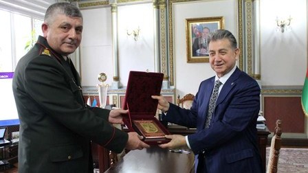  Hərbi Akademiya ilə AMEA arasında memorandum imzalanıb