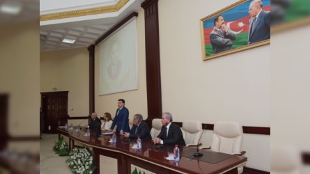 Akademik Vəli Axundov yad edildi