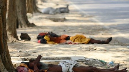 Hindistanda isti bir sutkada 41 nəfəri öldürdü