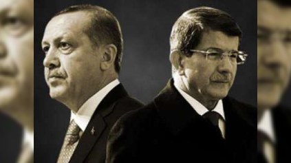Əhməd Davudoğlunun "istefa məsləsi" DƏRİNLƏŞİR