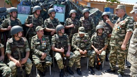  Veteranlar cəbhə bölgəsinə yollanıb