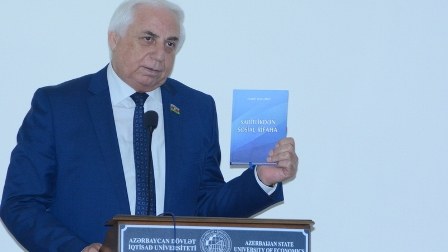 İqtisad Universitetində Heydər Əliyevə həsr olunmuş elmi sessiya keçirildi - FOTO
