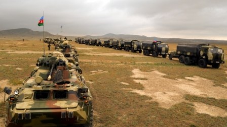 Zirehli texnikalar döyüş vəziyyətinə gətirildi -  FOTOLAR