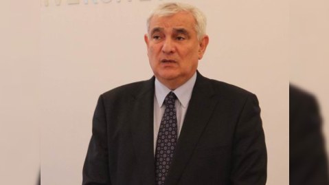Kamal Abdulla beynəlxalq qurumun akademiki seçilib 