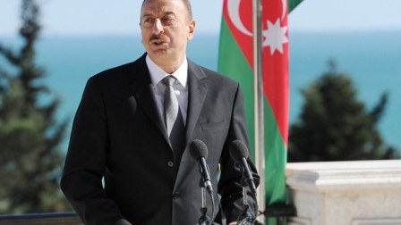 Prezident aprel döyüşlərindən danışdı