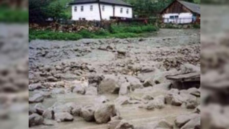  Sel Şamaxıya xeyli ziyan vurub