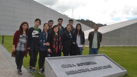 Xarici tələbələr Quba Soyqırımı Memorial Kompleksində