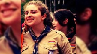 Sarkisyanın mükafatlandırdığı snayperçi qız - FOTO