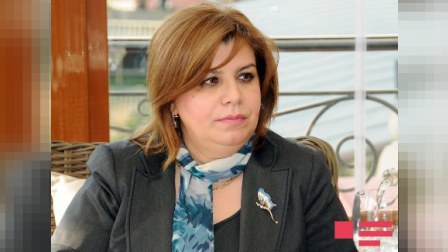 G&uuml;lər Əhmədova: &ldquo;Namazla &ouml;y&uuml;nmək olmaz&rdquo; - M&Uuml;SAHİBƏ