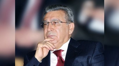 "Amerikanın indiki liderləri Putinin əlinə su t&ouml;kməyə layiq deyil"