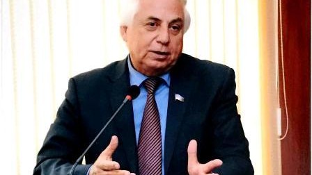 Deputatdan eks-səfirlərə cavab: &ldquo;O məbləği &ouml;dəmirlər, amma y&uuml;ksək pensiya istəyirlər&rdquo;
