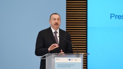 İlham Əliyev Berlindən m&uuml;h&uuml;m mesajlar verdi - FOTOLAR