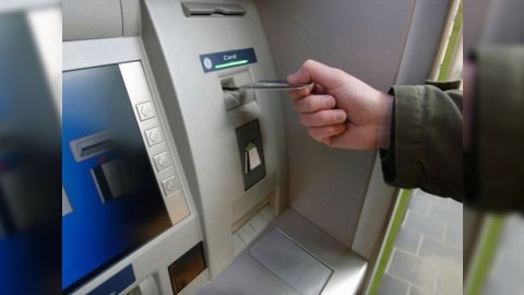 Bakıda banklar gücləndirilmiş iş rejiminə keçdi  