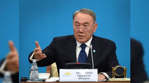 Nazarbayevdən onu devirmək istəyənlərə MESAJ