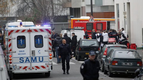 İŞİD Fransada yenə terror ƏSDİRDİ - Polis əməkdaşı və xanımı öldürüldü