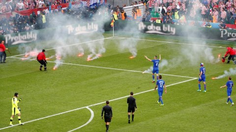 UEFA Xorvatiyanı cəzalandırdı