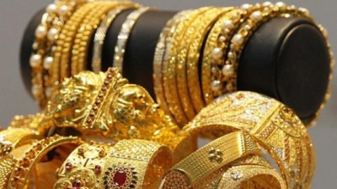 “Nikoil Bank”dan sahibkara amansız TƏLƏB: 170 qram QIZIL