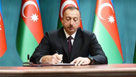 Prezident iki universitetə yeni rektor təyin etdi 