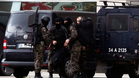 İstanbul terrorunda çeçen izi – 9 nəfər tutuldu