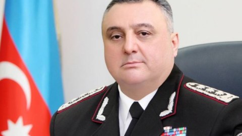 Eldar Mahmudovun saytları BAĞLANIB