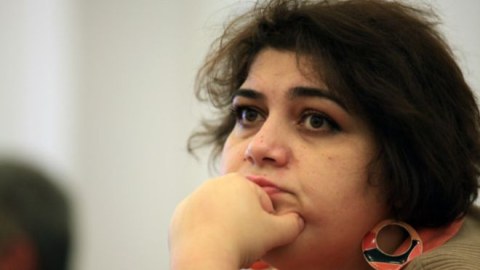 &ldquo;Yazılarımı harda versələr, orda da &ccedil;ıxış edəcəm&rdquo; 