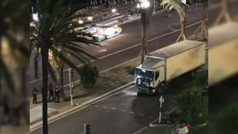  Nitsadakı terrorda xəsarət alanlar arasında azərbaycanlılar var?   &nbsp;