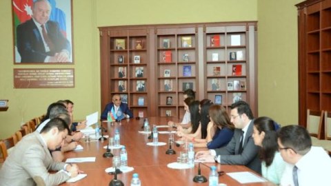 Rektor hədəfləri A&Ccedil;IQLADI