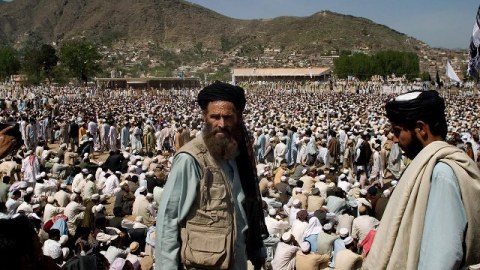 Pakistanda &ccedil;evriliş ideoloqu tutuldu