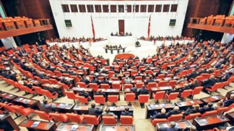Türkiyədə bu gecə saat 01:00-dan fövqəladə vəziyyət başlayır
