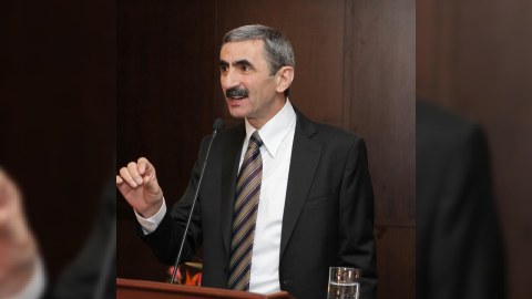 Andlı məhkəmələr HAQDA: &ldquo;Qurana and i&ccedil;ən azərbaycanlıya inanmaram&rdquo;