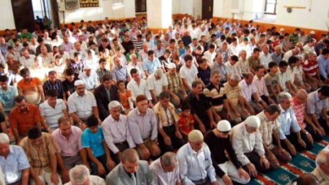 Azərbaycanın b&uuml;t&uuml;n məscidlərində T&uuml;rkiyə şəhidlərinin xatirəsi anılacaq
