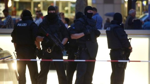 Münhendə qətliam törədən şəxsin üzərindən İran pasportu çıxdı