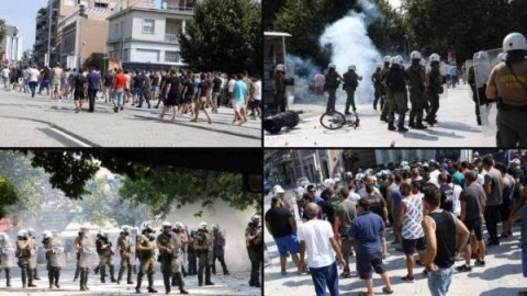 Yunanıstanda müsəlmanlara hücumun qarşısı alındı - VİDEO