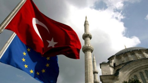 Avropa Birliyindən Türkiyəyə MESAJ: “Danışıqlar dondurulacaq”