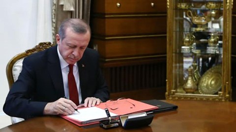 T&uuml;rkiyədə 9 ali təhsil m&uuml;əssisəsinə yeni rektor təyin edilib