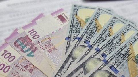 Dollar və manatın bugünkü MƏZƏNNƏSİ