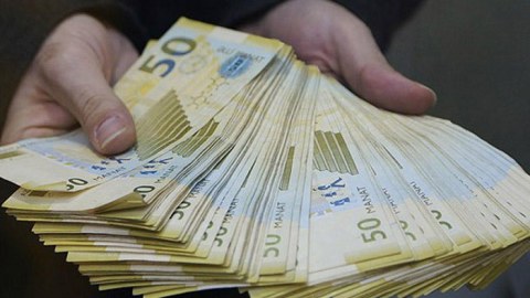 Ləğv olunan bankların əmanətçilərinə 5 milyon manat ödənildi