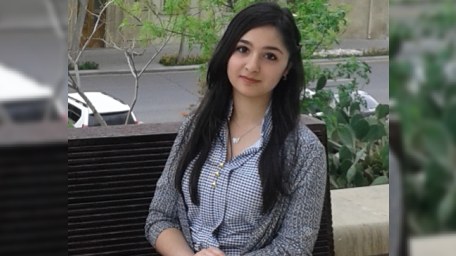 690 bal toplayan abituriyent: &ldquo;Bakı Ali Neft Məktəbində irəli getmək olar&rdquo;